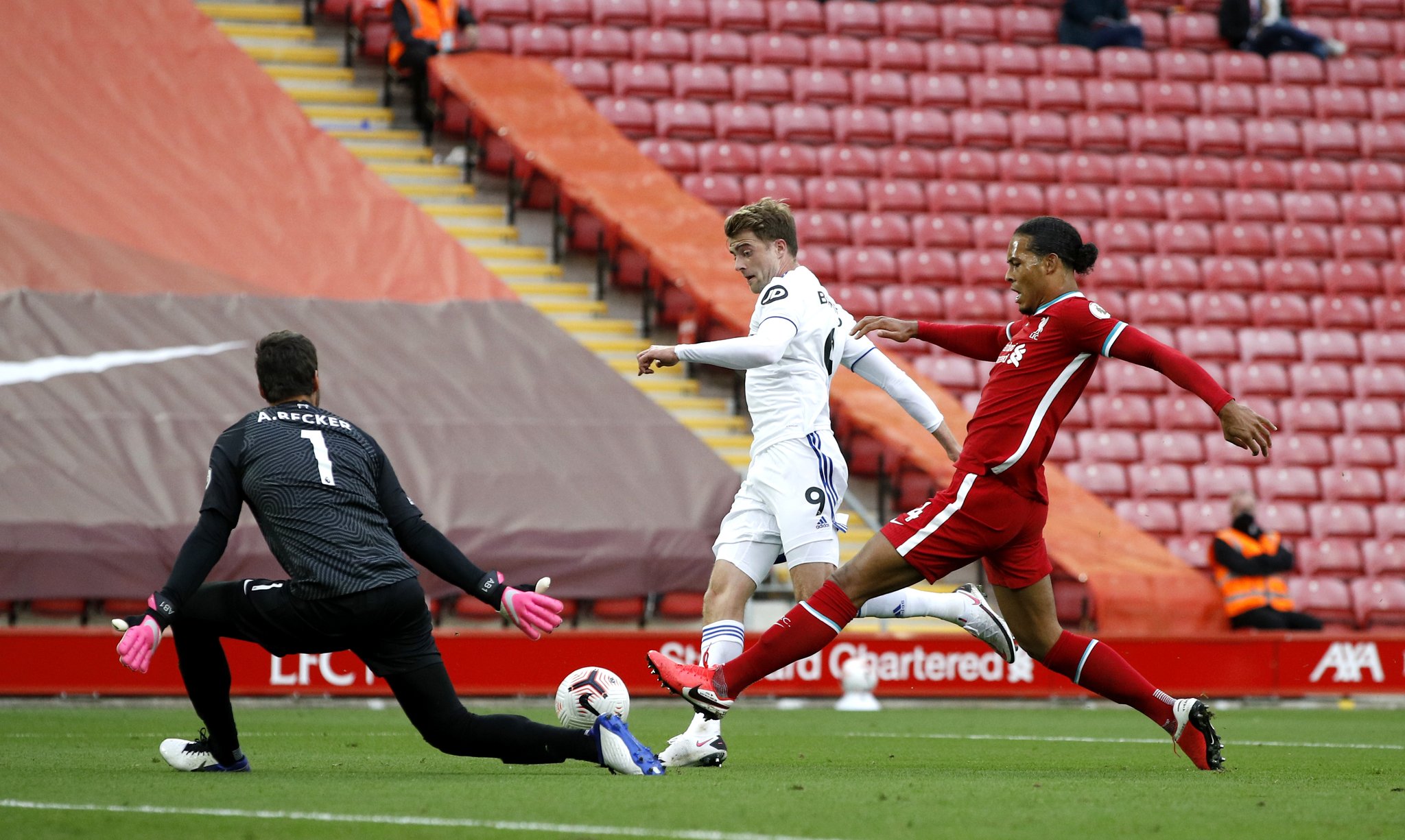 战时刻的冷 战时刻的冷